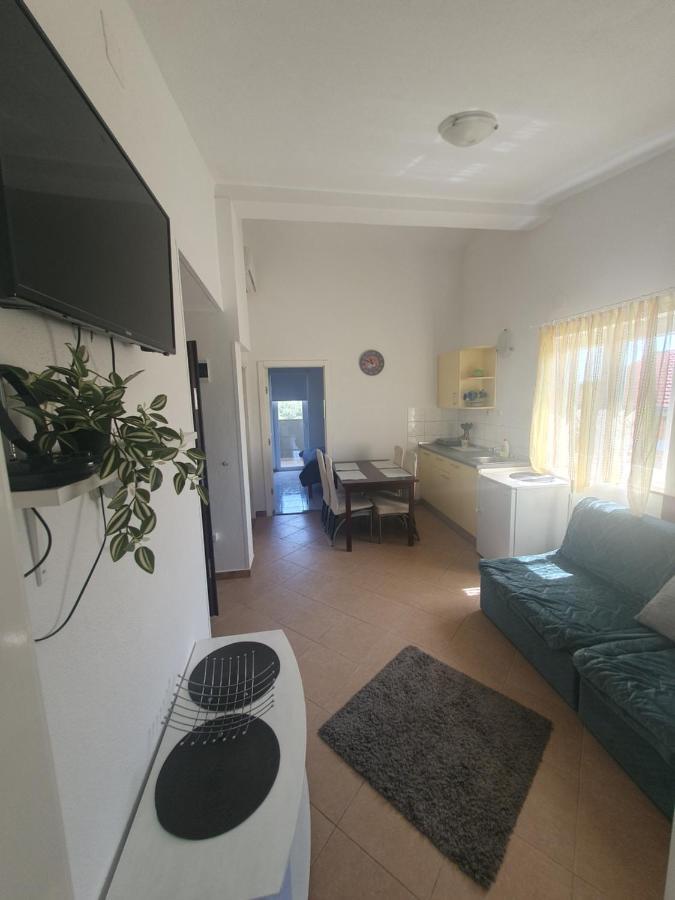 Apartments Jelinic Polaca Luaran gambar